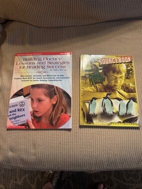 Scholastic Reading Strategies Guide 
for fluency 2 Books